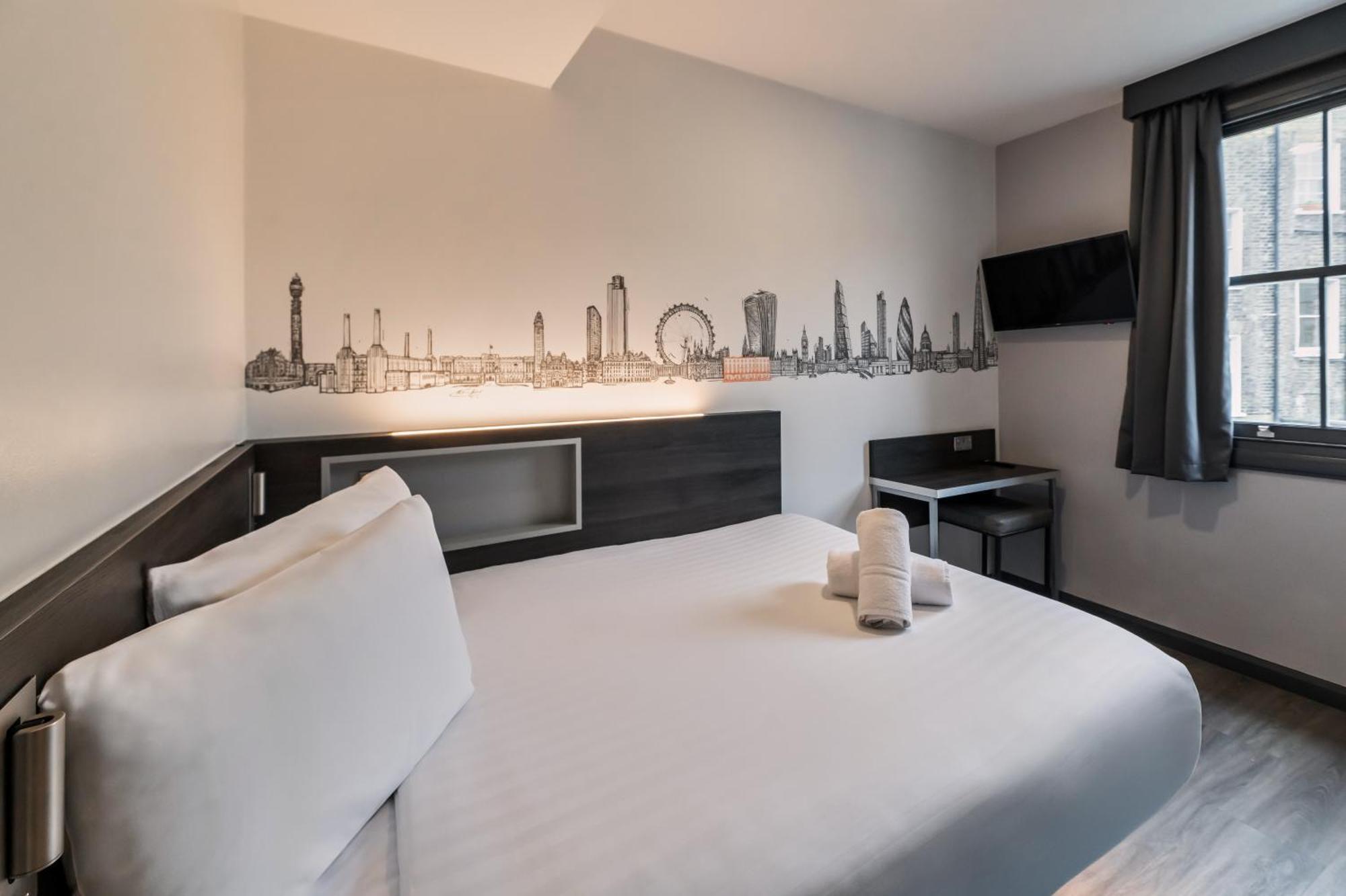 Easyhotel Victoria 2* Londra
