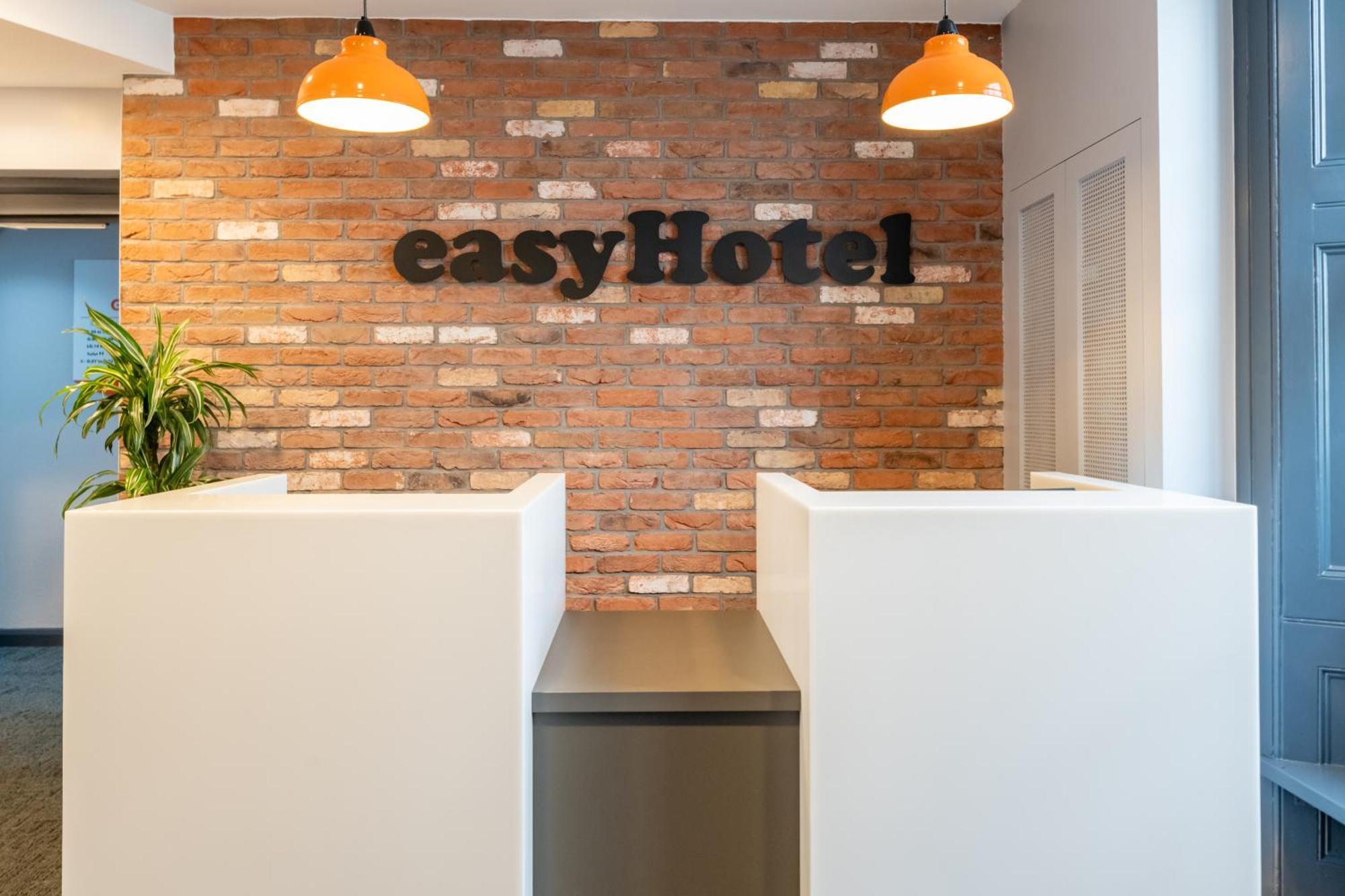 Easyhotel Victoria Londra